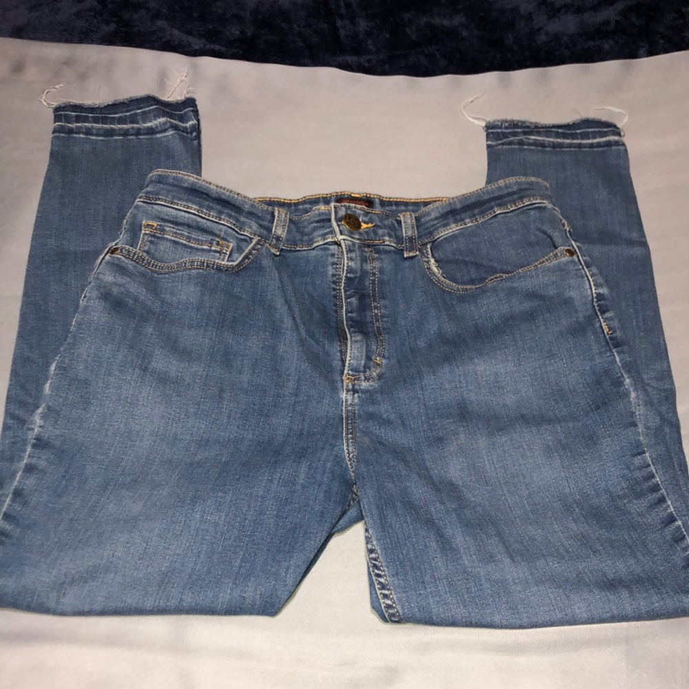 Lee Blue Denim Jeans with Brass Button